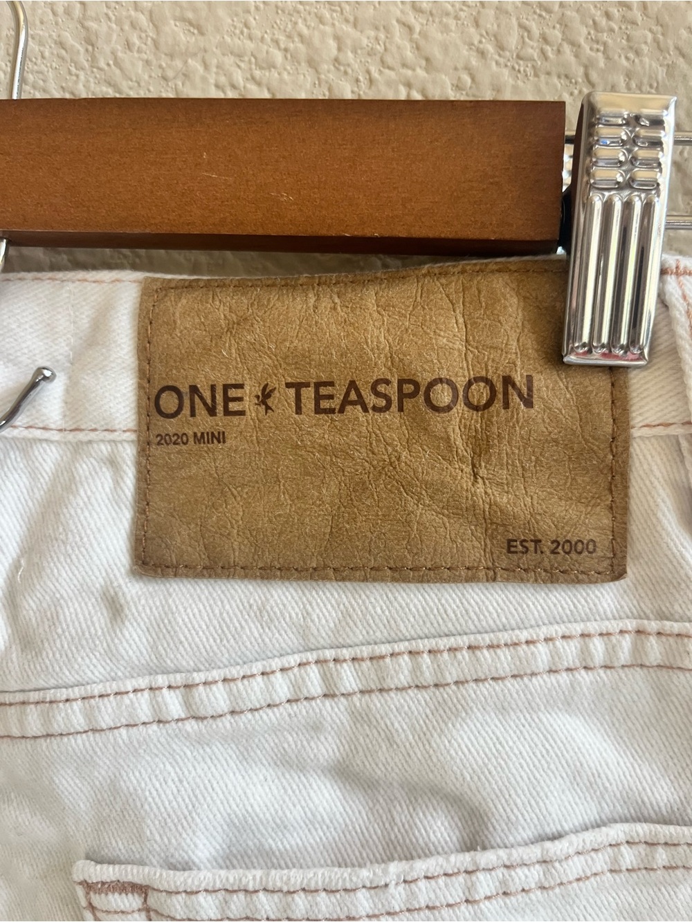 One Teaspoon low waist Mini Denim Skirt - Size 22 - Picture 8 of 9